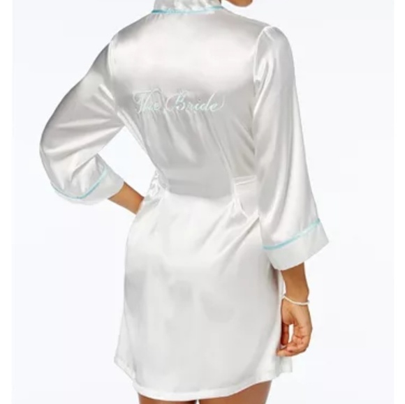 Linea Donatella Bride Robe - Picture 3 of 4